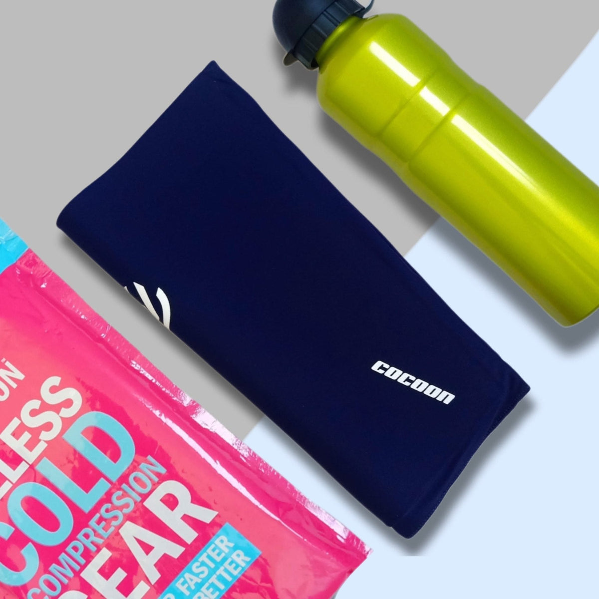 Cocoon Knee Flex Pro sleeve with its carry bag