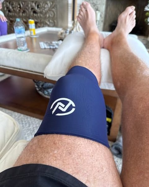 A customer wearing the Cocoon knee sleeve
